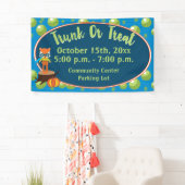 Rumpf oder Leckerei mit Niedlichem Super Hero Fox Banner (Insitu)