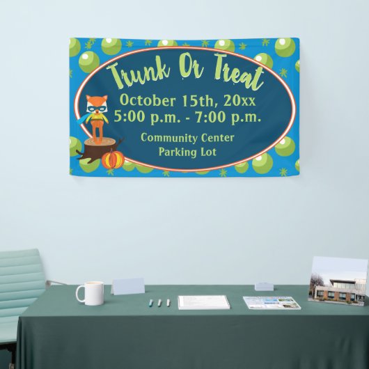 Rumpf oder Leckerei mit Niedlichem Super Hero Fox Banner (Messeveranstaltung)