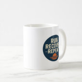 Run. Recover. Repeat. – Running Lifestyle Mug Kaffeetasse (VorderseiteRechts)
