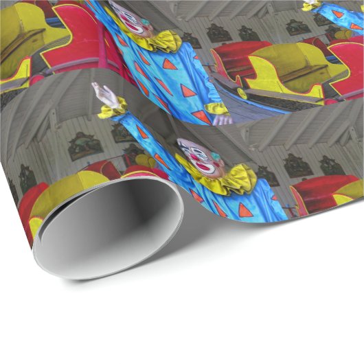 Rundabout Clown Geschenkpapier (Rolleneckpunkt)