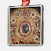 Runde Brosche Ornament Aus Metall (Links)