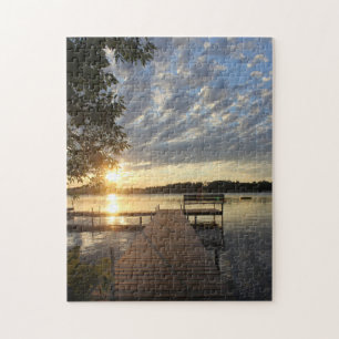 Runde Lake Sunrise ein Dock Puzzle