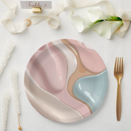 Runde Pappteller im stilvollen abstrakten Grafikde (Hochzeit)