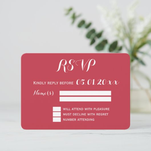Runde Red Wedding RSVP Karten mit Herz (Stehend Vorderseite)