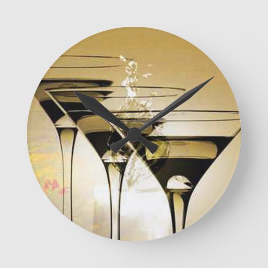 Runde Wanduhr mit Gläser Motiv (Vorderseite)