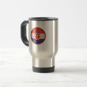 Runde Wikingerschild mit kroatischer Flagge Reisebecher (Vorderseite Links)