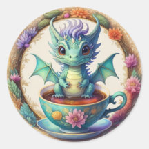Runder Babydrache im Teacup