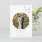Runder Foto Save the Date Minimalistische Einladun Einladung (Stehend Vorderseite)