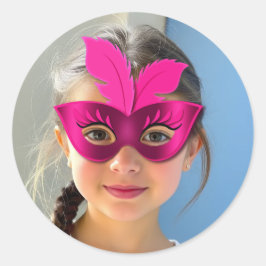Runder Klassischer Sticker mit Rosa Maske