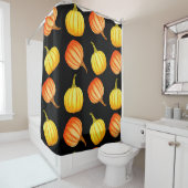 Runder orangefarbener und gelber Kürbis. Wasserkoh Duschvorhang (Beispiel)