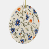 Rundes Ornament mit einer goldenen Schnur (Rechts)