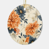 Rundes Ornament mit zartem Blumenmuster (Links)