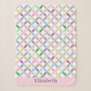 Rundes Vintage-Quilt-Design mit individuellem Mädc Sherpadecke