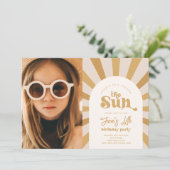 Rundgang durch die Sonne | Girl Sun Invite Einladung (Stehend Vorderseite)
