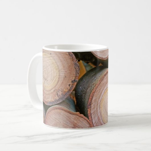 Rundholz Kaffeetasse (Vorderseite Links)