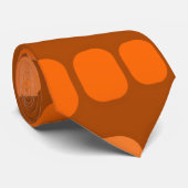 Rundwinkel Krawatte (Gerollt)