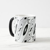 Runic Abstract Design mit Schutz in Liebe Verwandlungstasse (Vorderseite Links)