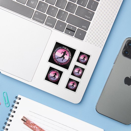 Running Mindset - Girly Runner Endurner Quote Aufkleber (Laptop mit iPhone)