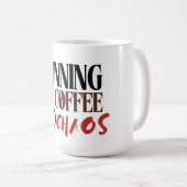 Running on Coffee & Chaos – Funny Workday Classic  Kaffeetasse (VorderseiteRechts)