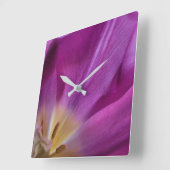 Running on Tulip Time, Square Acrylic Wall Clock Quadratische Wanduhr (Winkel)