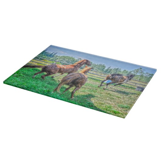 Running Pinto Paint Gelding & Kastanienbälle Schneidebrett (Ecke)