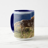 Running Stallion, Steens Mountains, Oregon Tasse (Vorderseite Links)