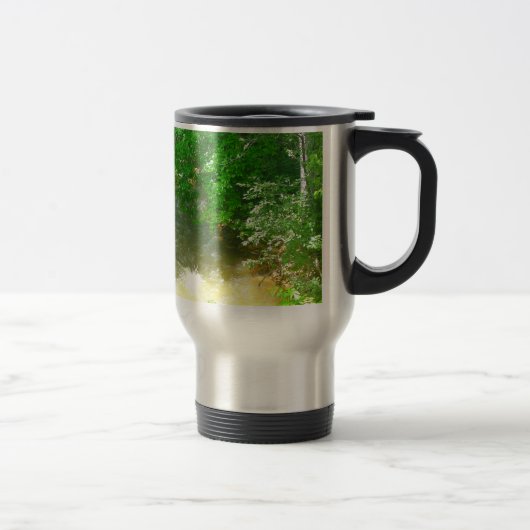 Rushing River under Trees Tasse (Rechts)
