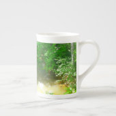Rushing River under Trees Tasse (Rechts)