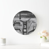 Russische Avantgarde-inspiriertes Golden Gate Große Wanduhr (Zuhause)