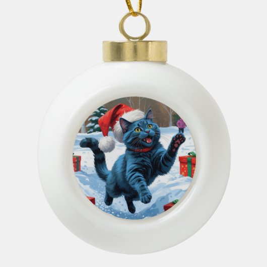 Russische blaue Katze mit Weihnachtsmütze Keramik Kugel-Ornament (Vorderseite)