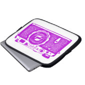 Russische Kamera - Lila auf Weiß Laptopschutzhülle (Vorne Knopf)