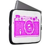 Russische Kamera - Magenta auf Weiß Laptopschutzhülle (Vorne Rechts)