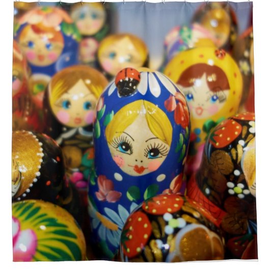 Russische Nesting Dolls Duschvorhang (Vorderseite)