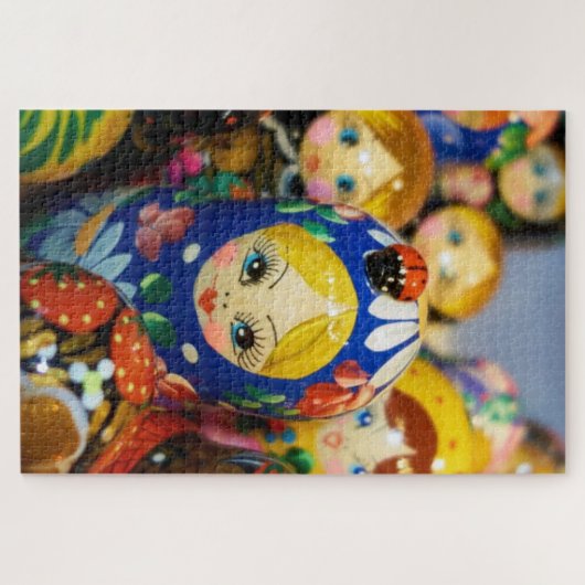 Russische Nesting Dolls Puzzle (Horizontal)