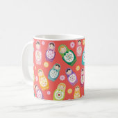 Russische Puppe Tasse - roter Hintergrund (Vorderseite Links)