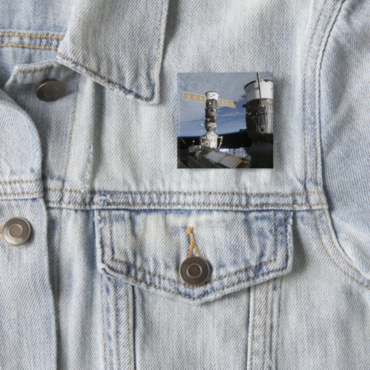 Russische Sojus- und Progress-Raumfahrzeuge Button (Beispiel)