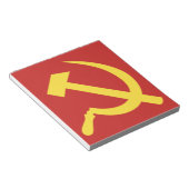 Russischer Hammer und schwarzer Notepad Notizblock (angewinkelt)