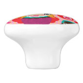 Russischer Puppenillustrationshintergrund Keramikknauf (Seitenansicht)