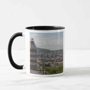 Russland, Murmansk. Größte Stadt nördlich des Tasse
