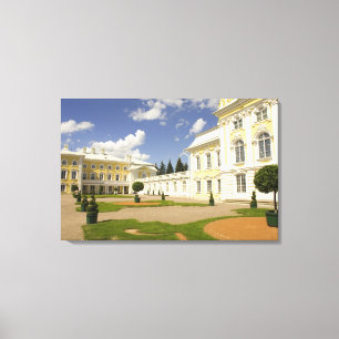 Russland. Petrodvorets. Peterhof-Palast. Peter der Leinwanddruck