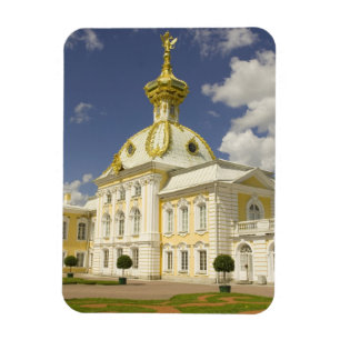 Russland. Petrodvorets. Peterhof-Palast. Peter der Magnet