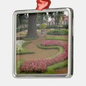 Russland, St. Petersburg, Peterhof Palace aka Silbernes Ornament (Links)