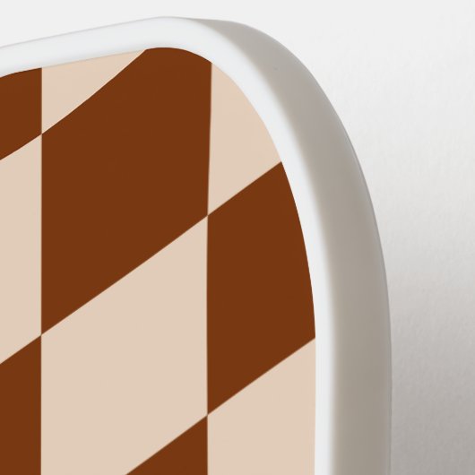 Rust brown and beige checkerboard pattern pickleball schläger (Linke Seite)