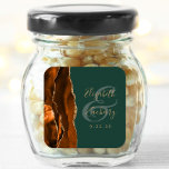 Rust Gold Agate Hunter Green Wedding Quadratischer Aufkleber<br><div class="desc">Dieser moderne Hochzeitsaufkleber ist mit einem Aquarellfarben-Geodedesign in Rost- und Orangetönen gestaltet und mit vergoldetem Imitat-Glitzer bestickt. Anpassen Sie den goldfarbenen Text auf einem grünen Hintergrund des Jägers einfach an,  mit den Namen der Braut und des Bräutigams in handschriftlicher Kalligraphie über einen großen Ampersand.</div>