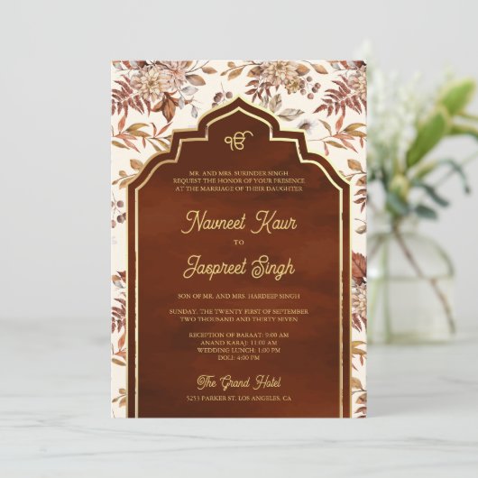 Rust Orange Floral Foto Anand Karaj Sikh Wedding Einladung (Stehend Vorderseite)