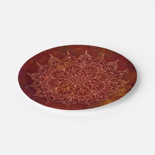 Rust Red Mandala Gold Glam Moderner Chic Pappteller (Schrägansicht)