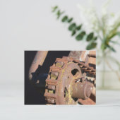 Rusted Tractor Chainlink Postkarte (Stehend Vorderseite)