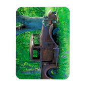 Rusted truck in a meadow magnet (Vertikal)