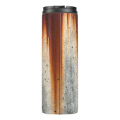 Rustgezogene Grunge Wand: Texturierte Saging Thermosbecher (Rückseite)