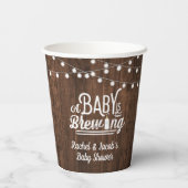 Rustic A Baby wird Baby Shower Fevor Label Pappbecher (Rückseite)